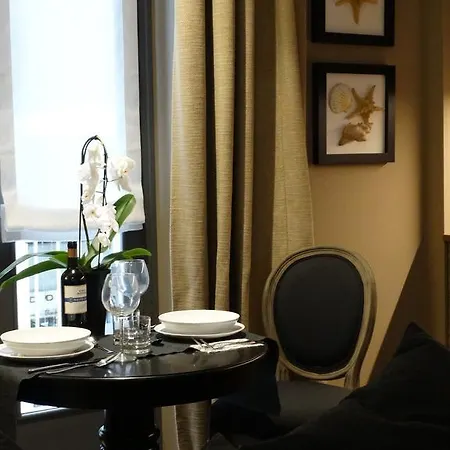 Qb/four Apartment Catania